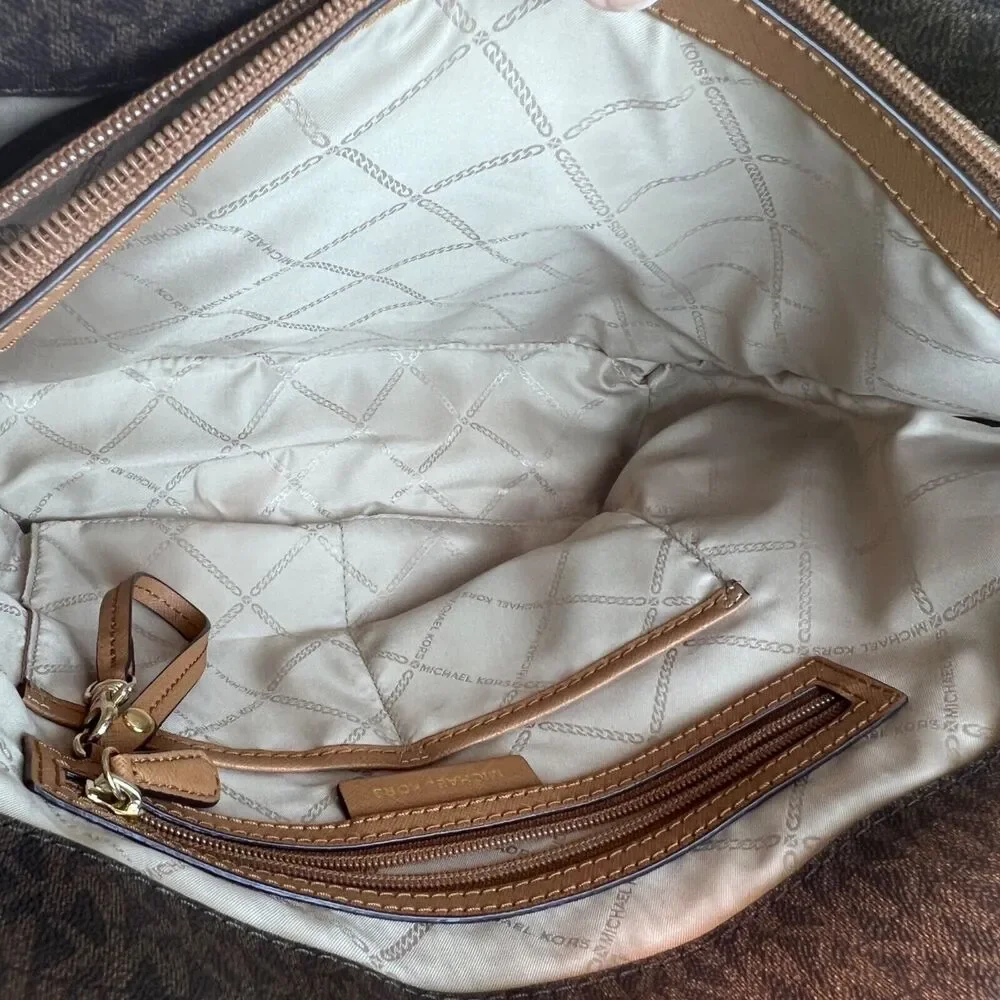Michael Kors Jet Set Medium Pocket Tote Bag in Brown & Dust Cover Designer Tote